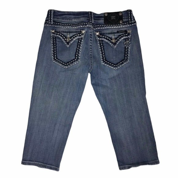Miss Me JPS5014 Distressed Embroidered Flap Pockets Croppped Crop Jeans 29 18 - Picture 6 of 9